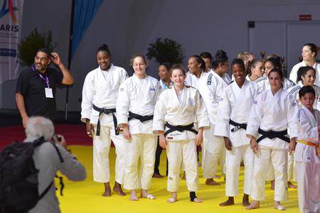 l'équipe féminine du Comité 93 l'équipe féminine du Comité 93