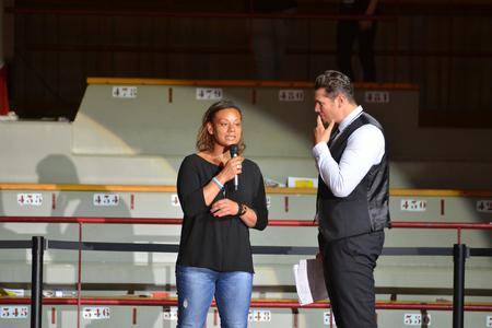 Vincent PARISI présente Céline LEBRUN Vice Championne OLYMPIQUE 0 sYDNEY Vincent PARISI présente Céline LEBRUN Vice Championne OLYMPIQUE 0 sYDNEY