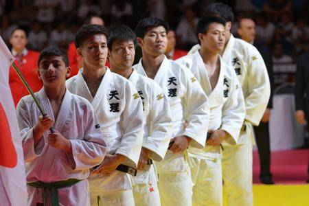 L'équipe du Japon L'équipe du Japon